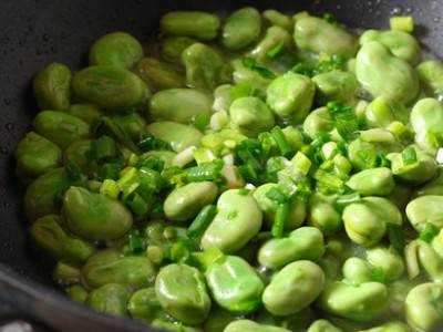 鲜蚕豆怎么做好吃又简单